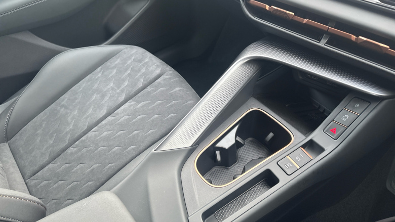 CUPRA Terramar 1.5 eTSI 150 V2 5dr DSG Petrol Hatchback